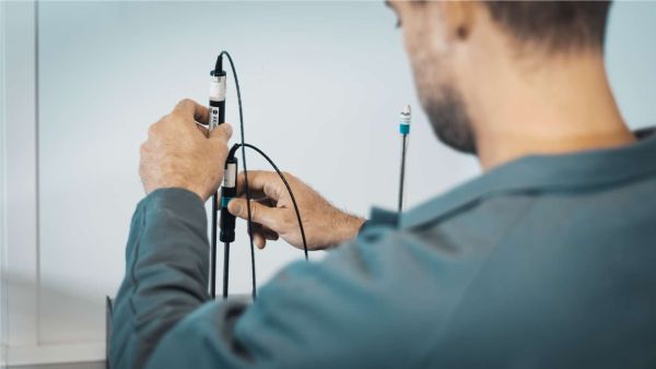 technicien étalonnage d'une sonde de température accrédité COFRAC